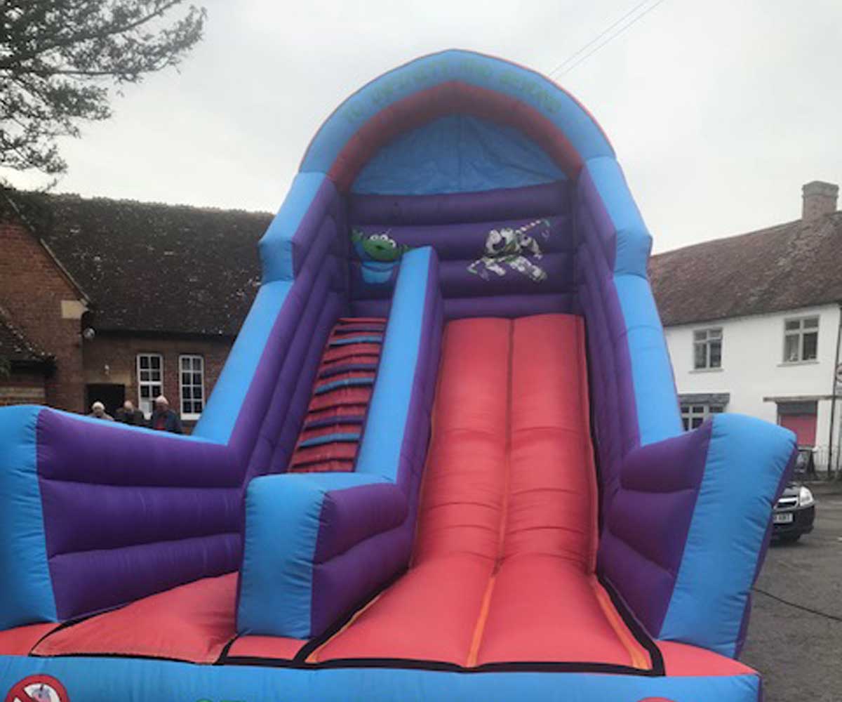 Inflatable Slide - Hebborns Family Funfair